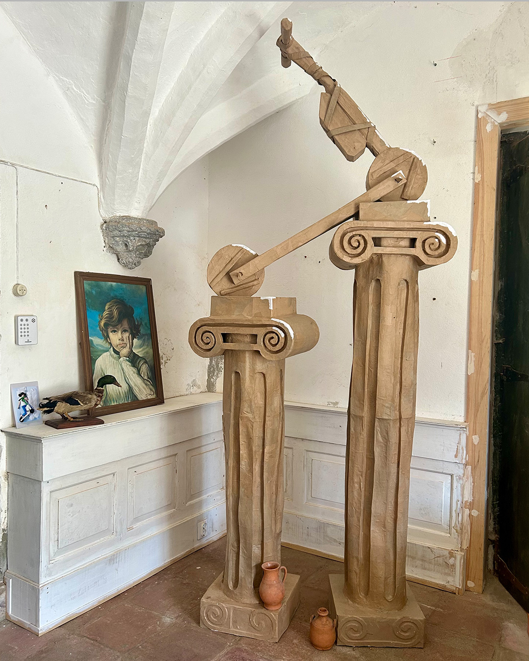 E-Scooter on Roman column